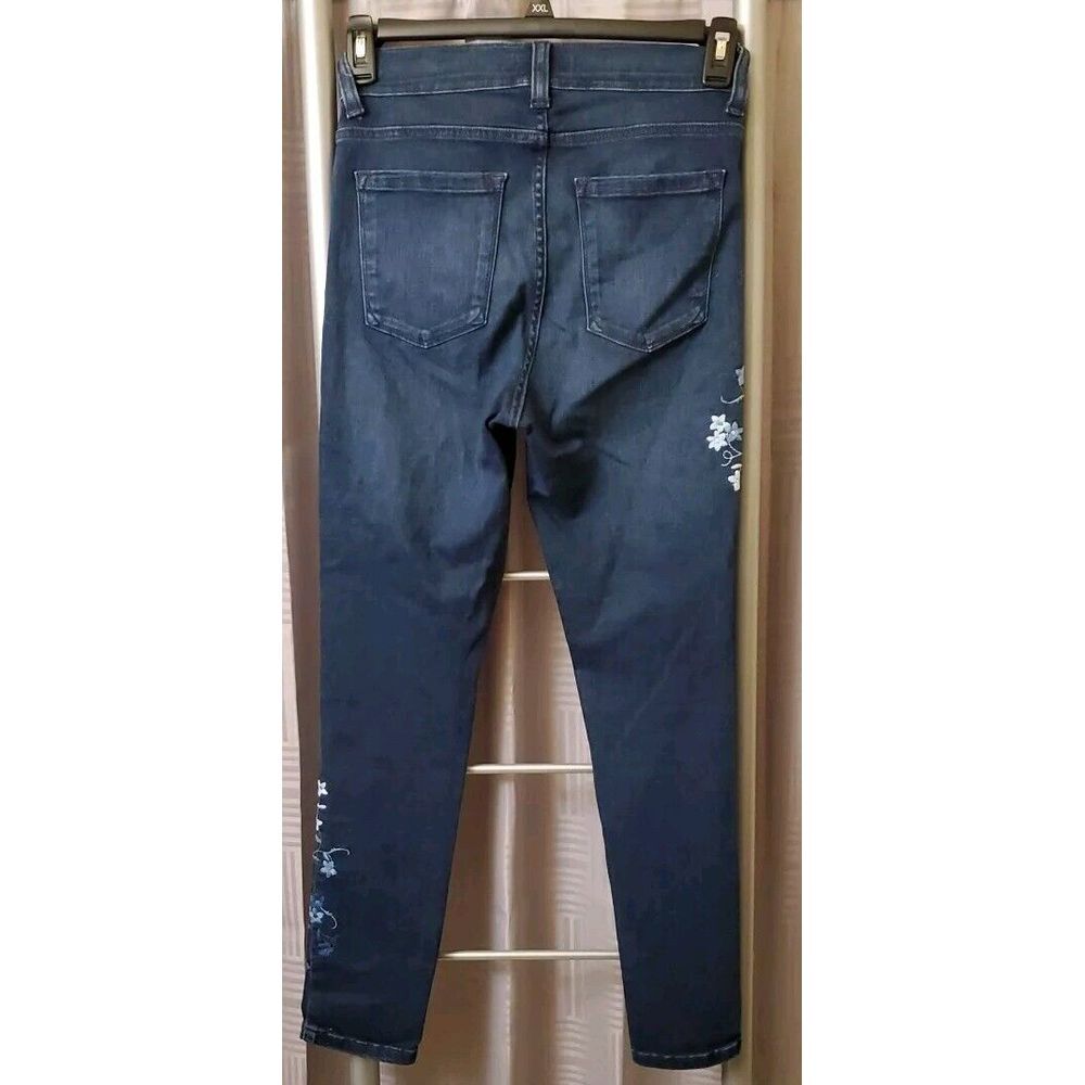 Karen Kane Women's Embroidered Blue Jeans Size 8 - Picture 6 of 9